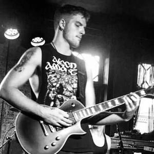 Meet your Posher, Ethan